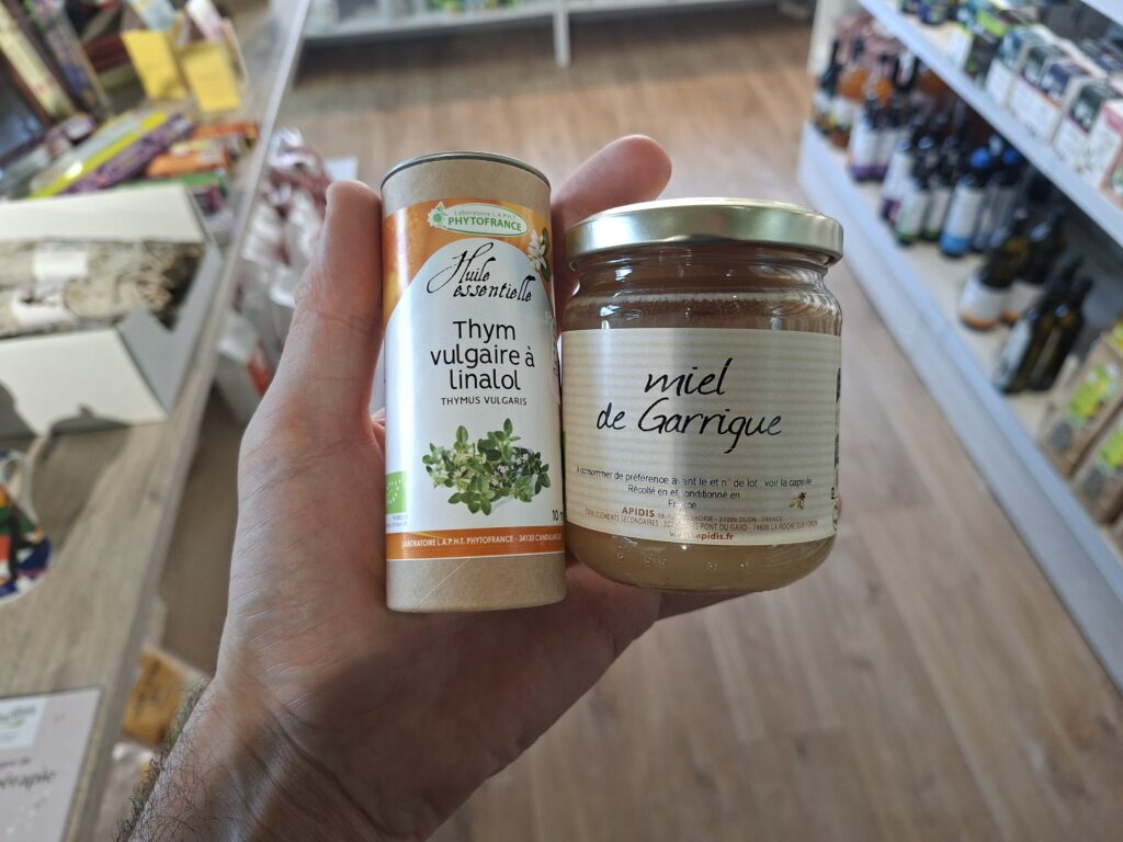 miel de garrigue et huile essentielle de thym